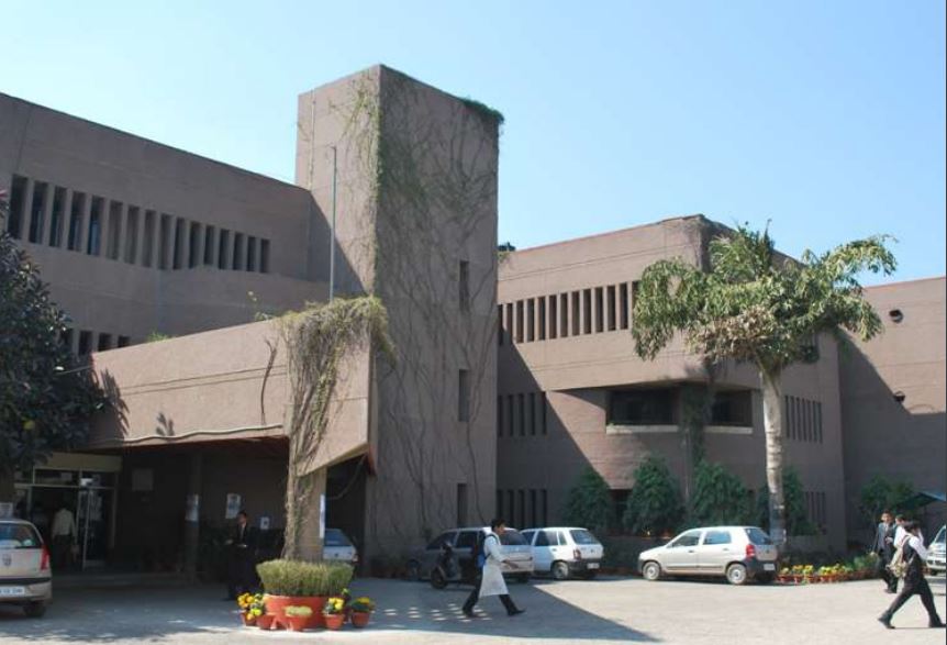 IHM Lucknow Campus Building(1)