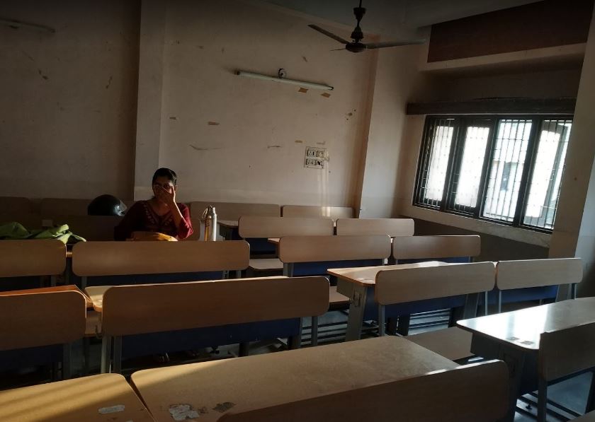 Institute of Management Studies,Indore Classroom