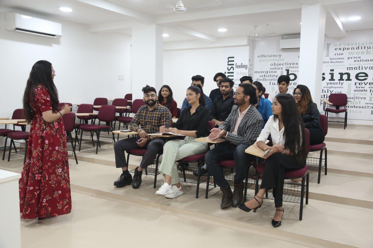 IMM Delhi Classroom(3)