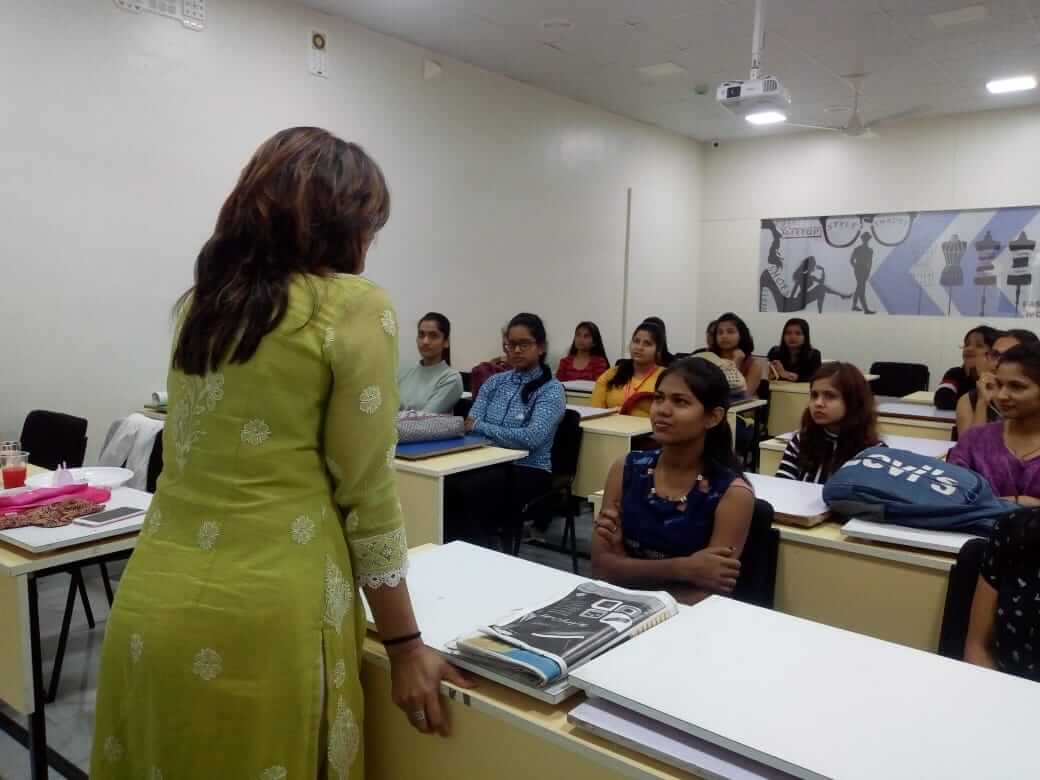 INIFD Deccan Classroom(1)