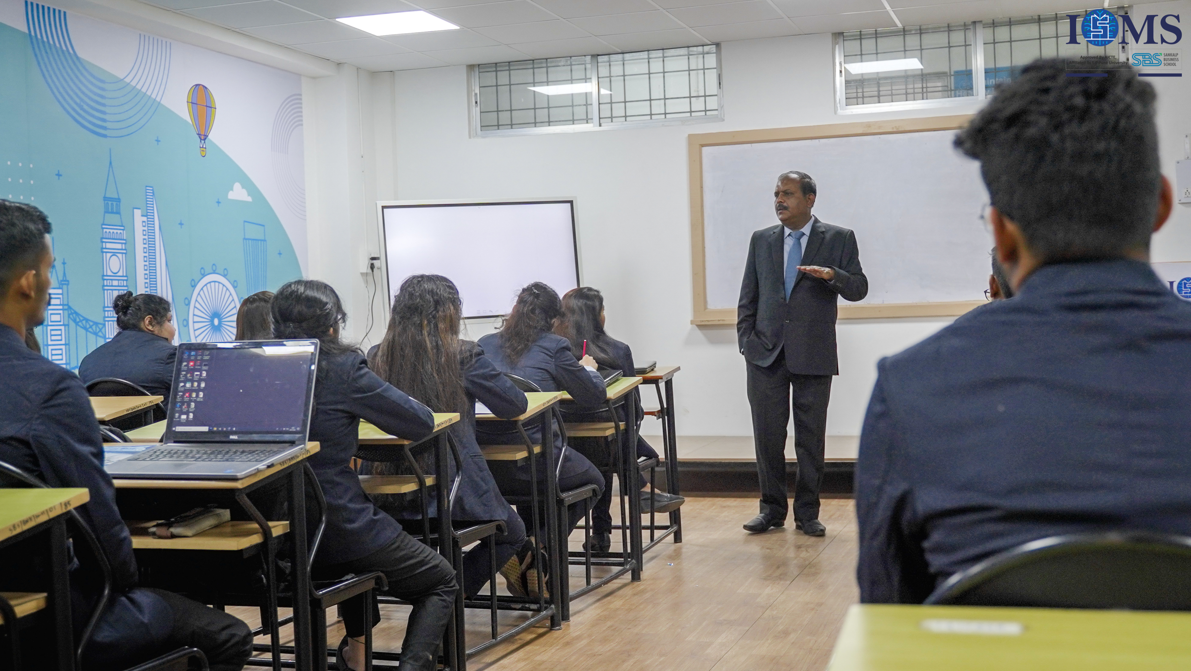 ISMS Pune Classroom(2)