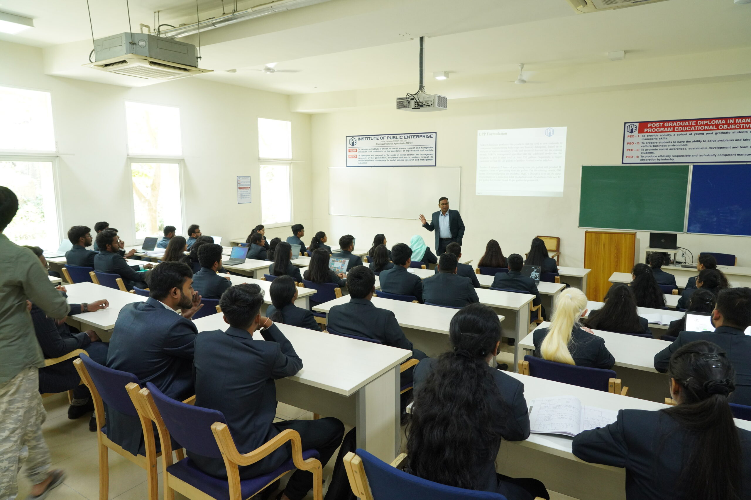 IPE Hyderabad Classroom(3)