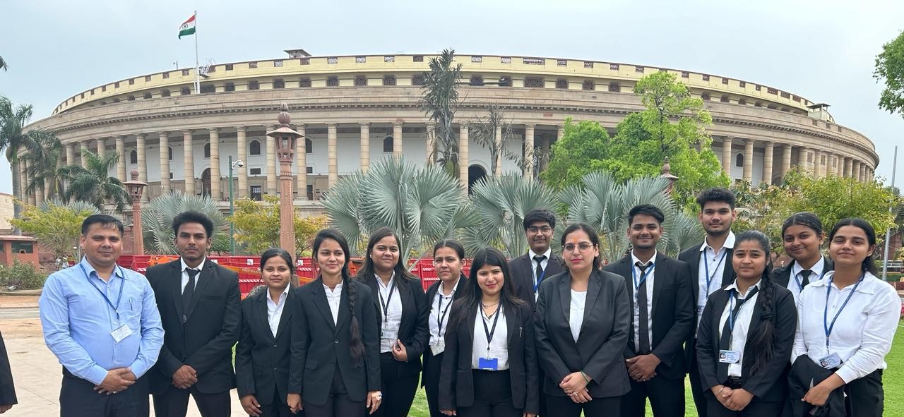 Ishan Institute of Law Others(7)
