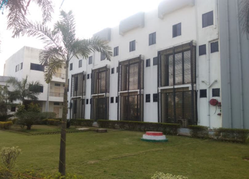 ISM Campus Building(1)