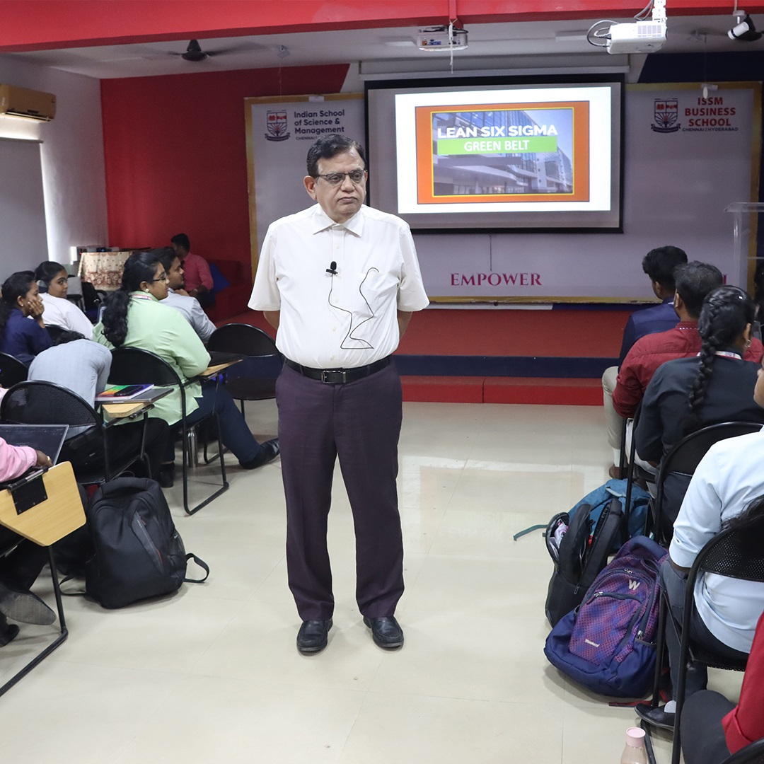 ISSM Business School Classroom(2)