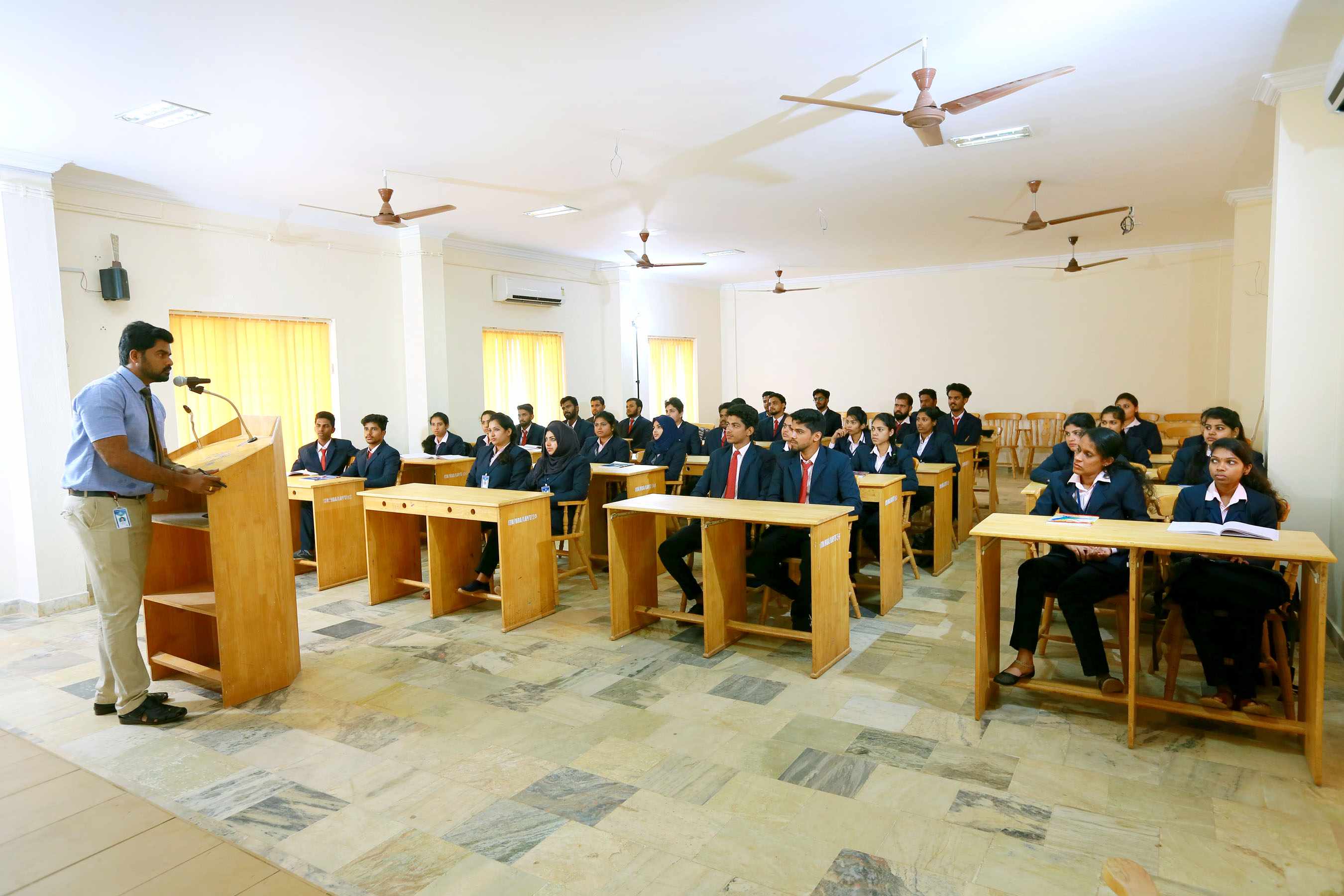 ITM Group of Institutions Classroom