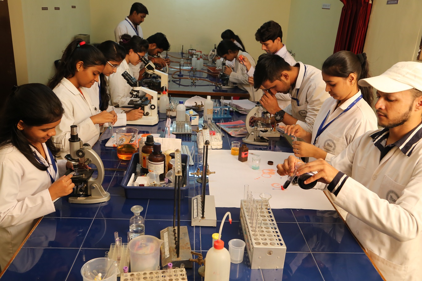 ITM - Institute of Health Sciences Labs(3)