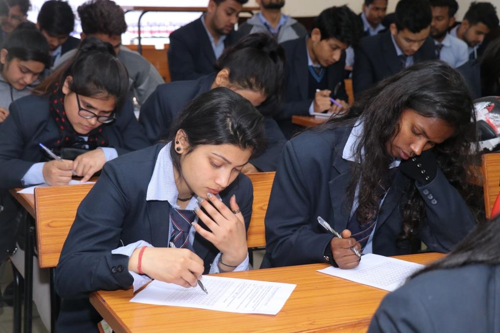 ITM Dehradun Classroom(3)