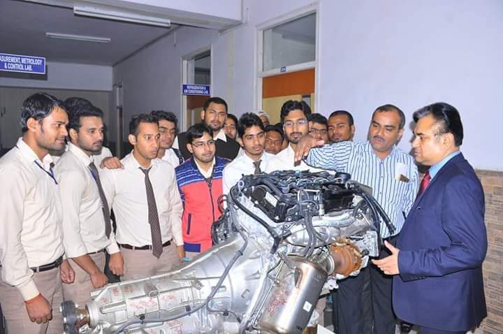 ITS Engineering College Labs(4)