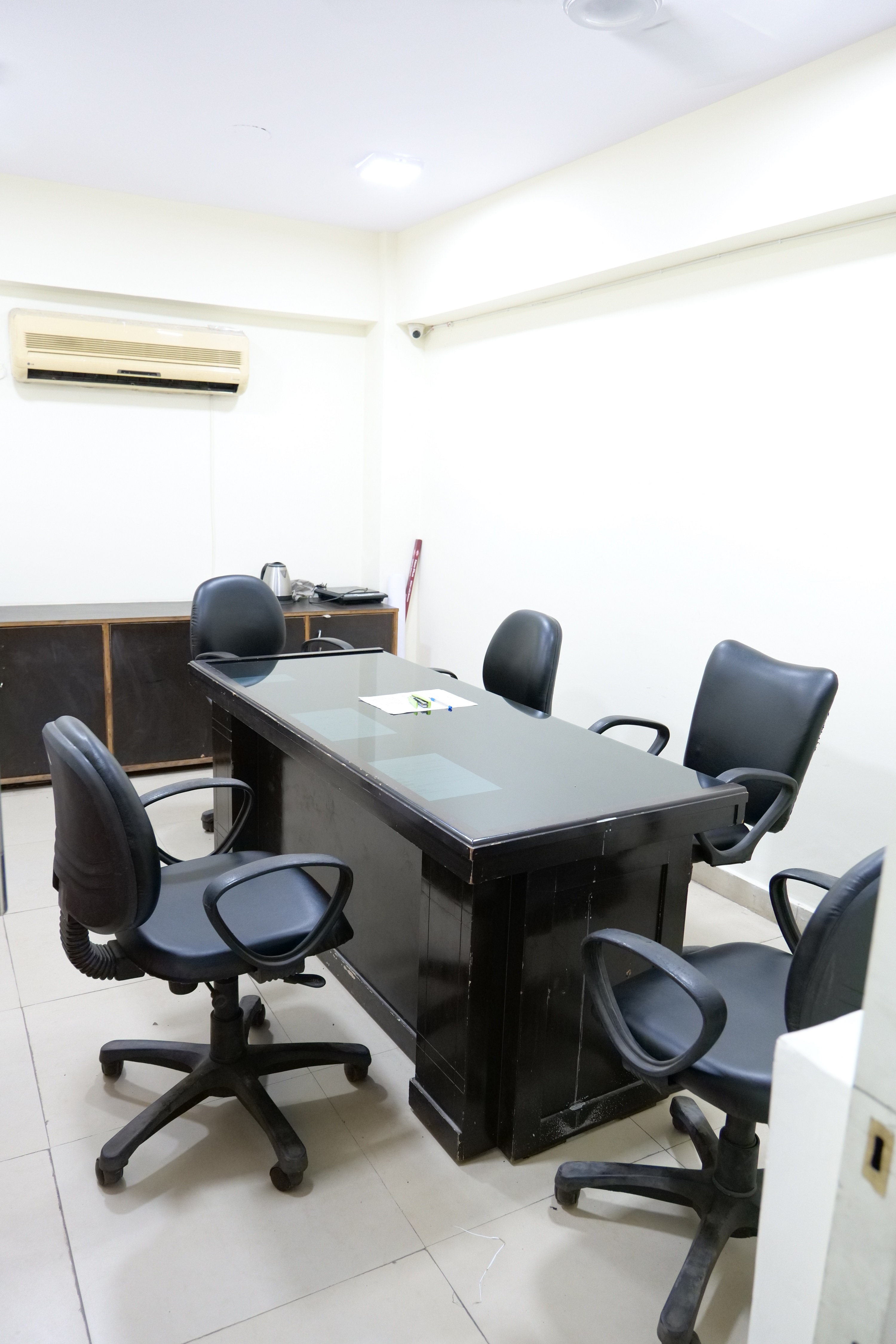 J.R. Media Institute Others(11)