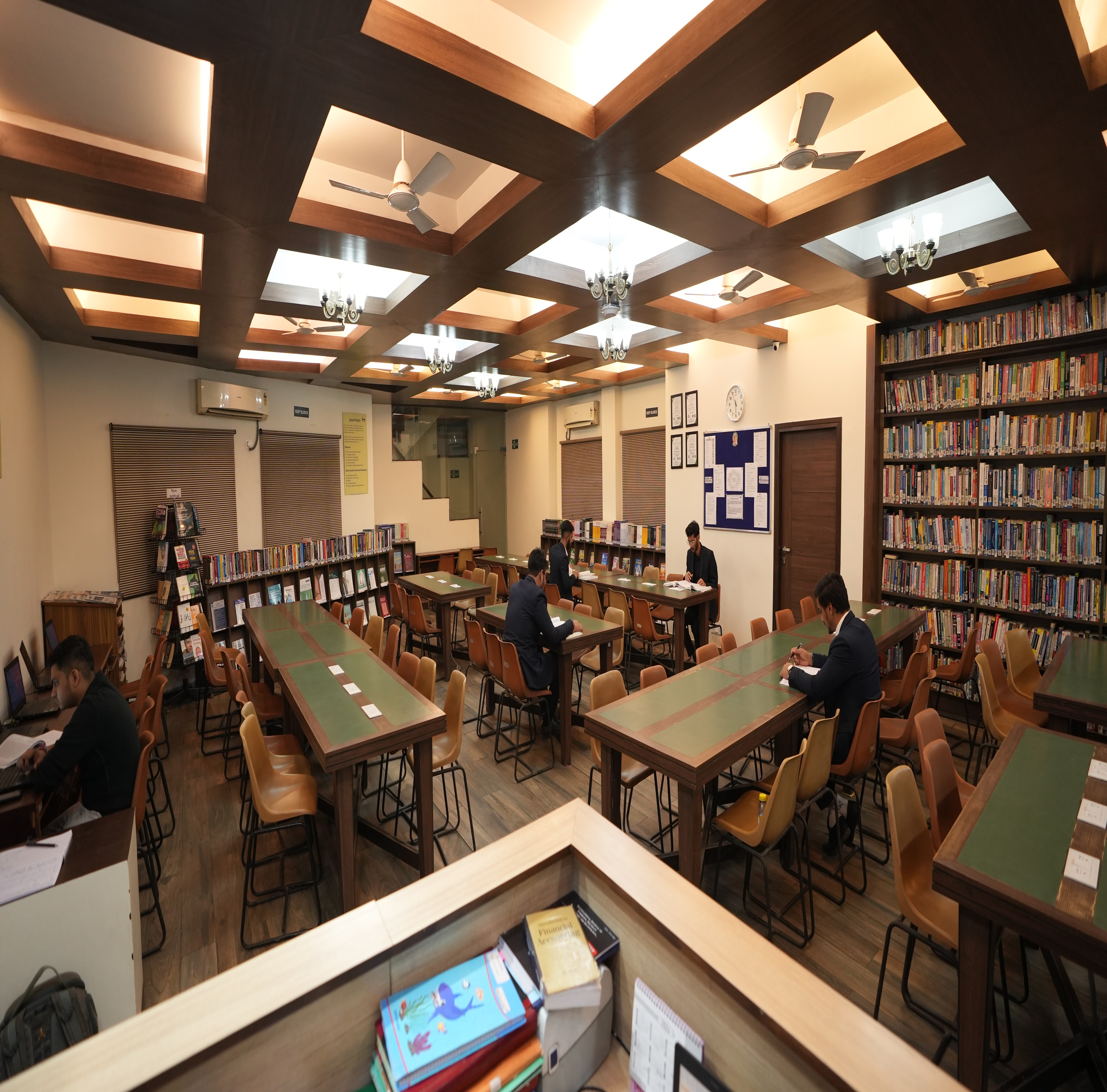 Jagan Institute of Management Studies, Rohini, Delhi Library