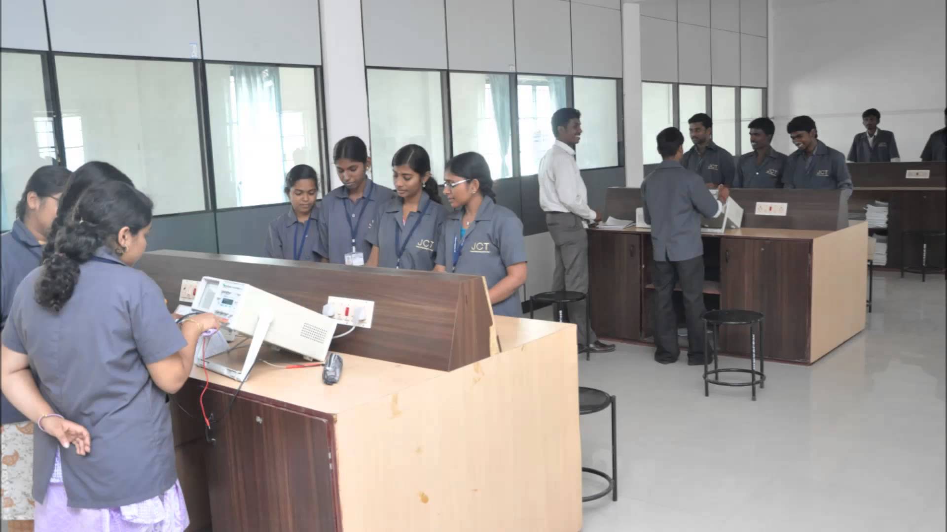 JCT College of Engineering and Technology Labs(5)