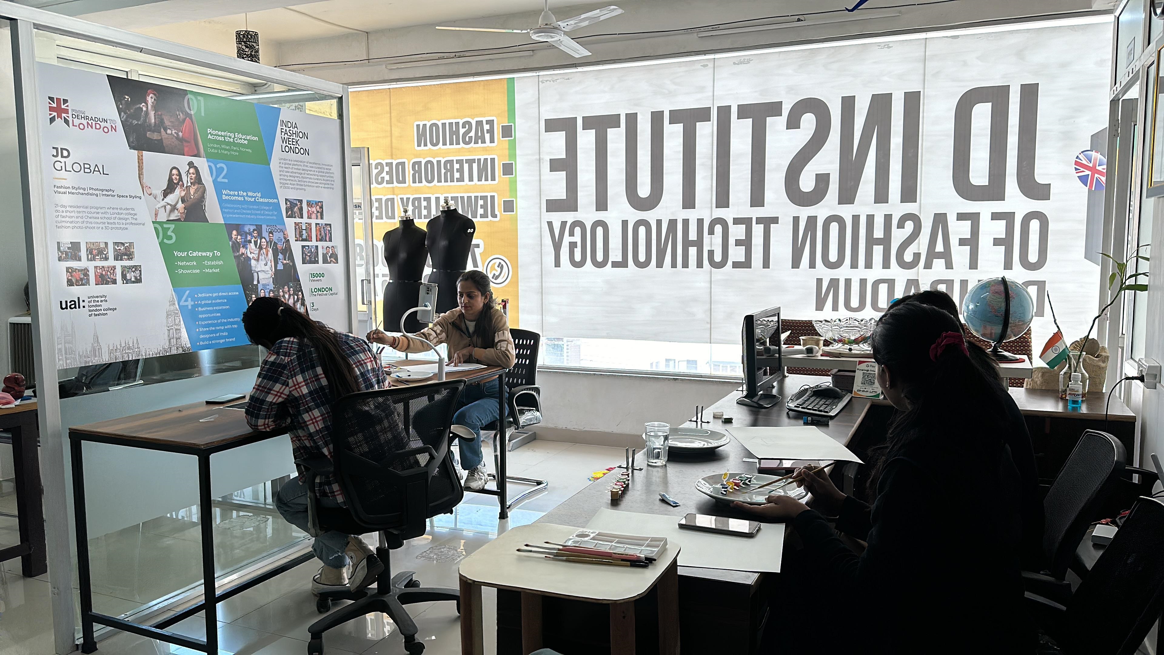 JD Institute of Fashion Technology Dehradun Labs