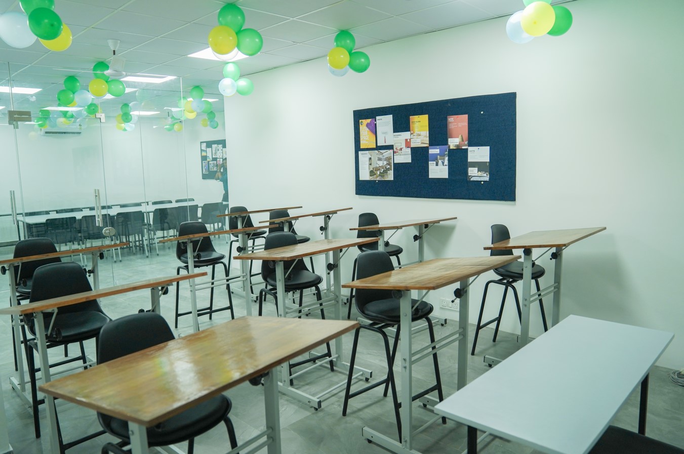 JD Institute of Fashion Technology, Siliguri Classroom(3)