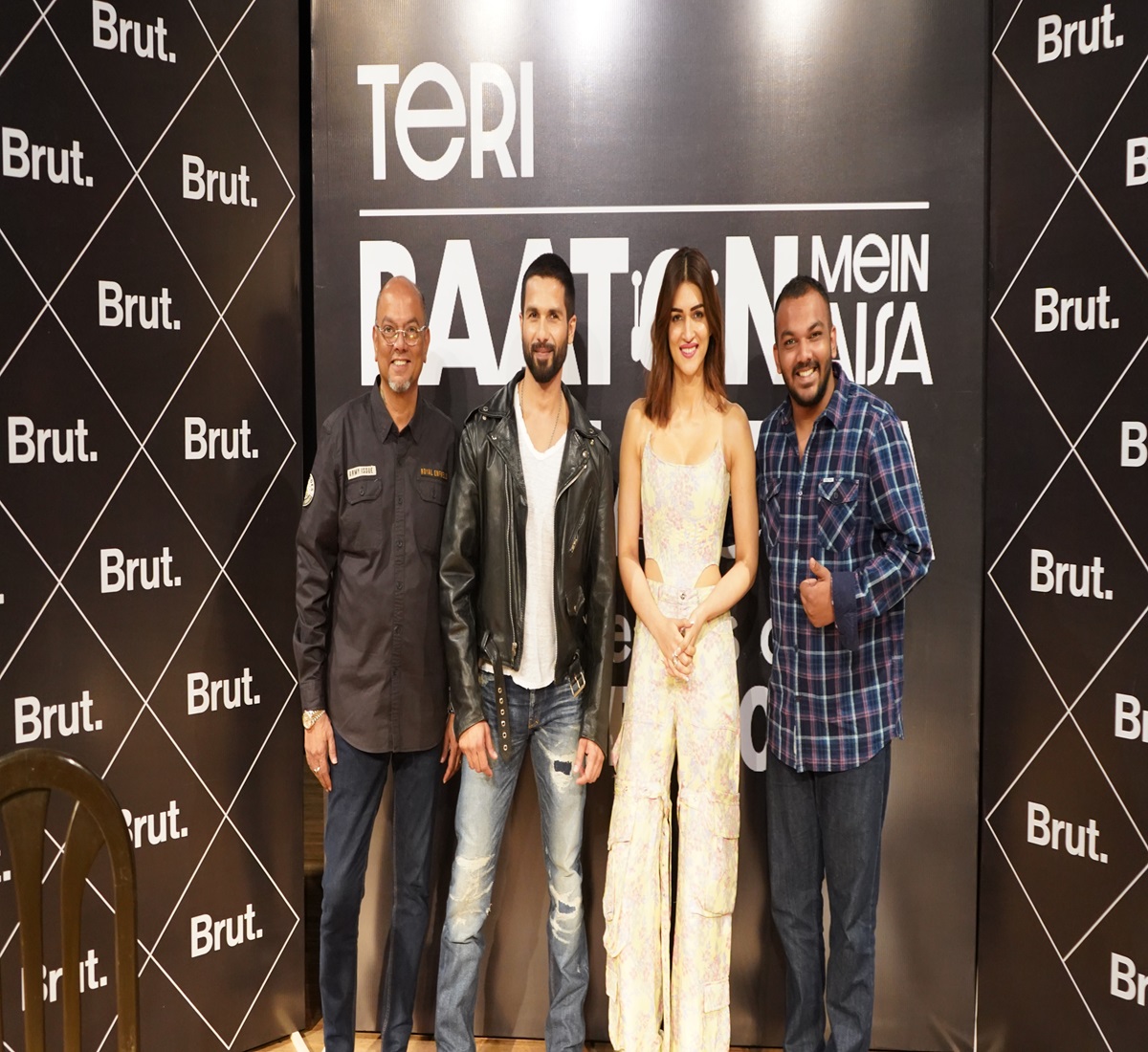 JD Institute of Fashion Technology Mumbai Celebrity Visit(23)