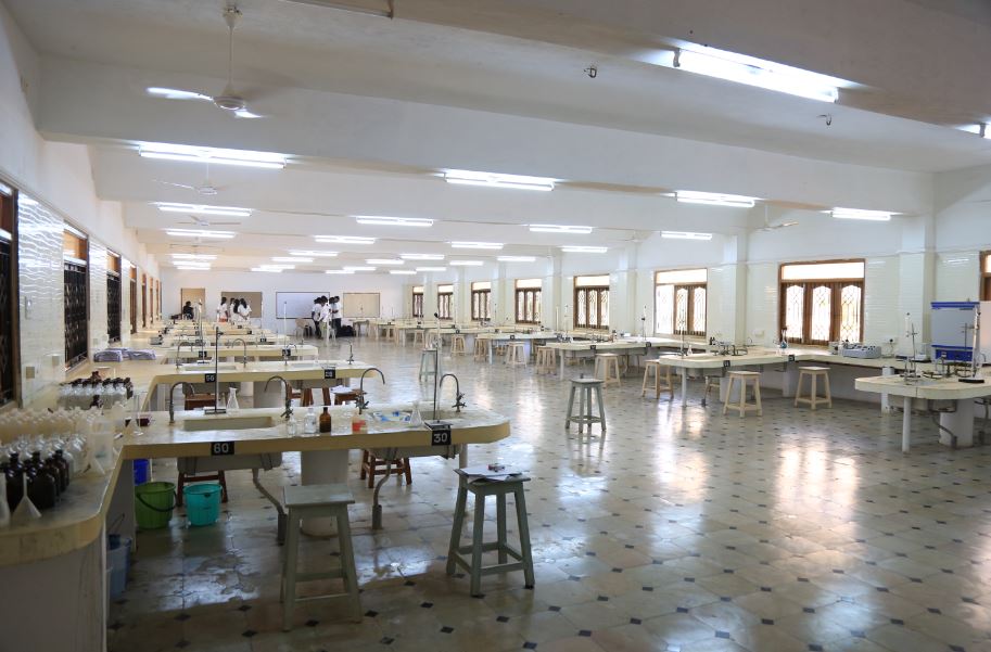 Jeppiaar Institute of Technology Labs(5)