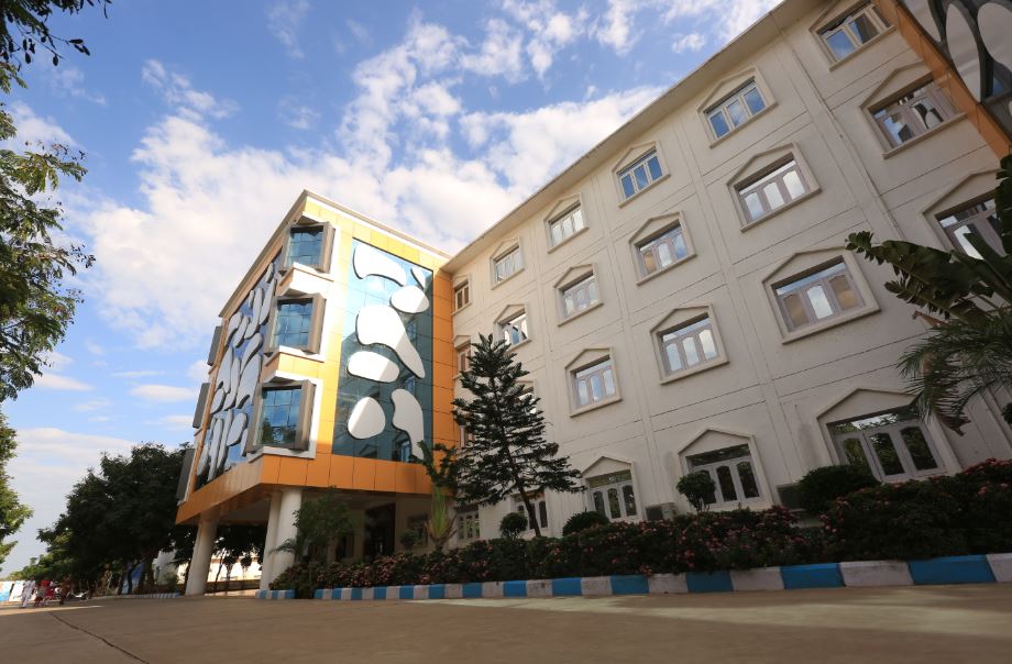 Jeppiaar Institute of Technology Campus Building(2)