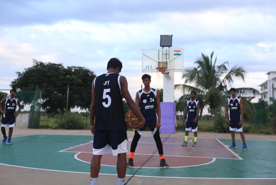 Jeppiaar Institute of Technology Sports Facility(2)