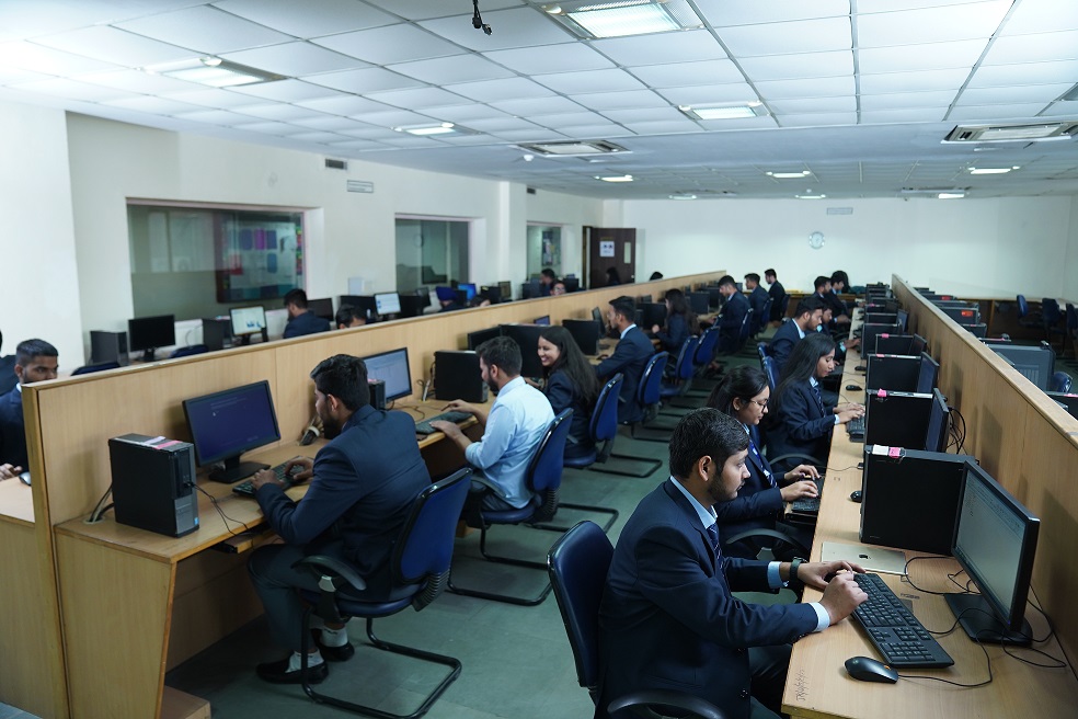 JK Business School Labs