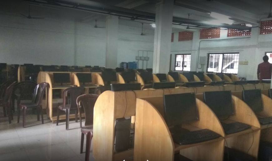 K.M.M. College of Arts and Science Labs