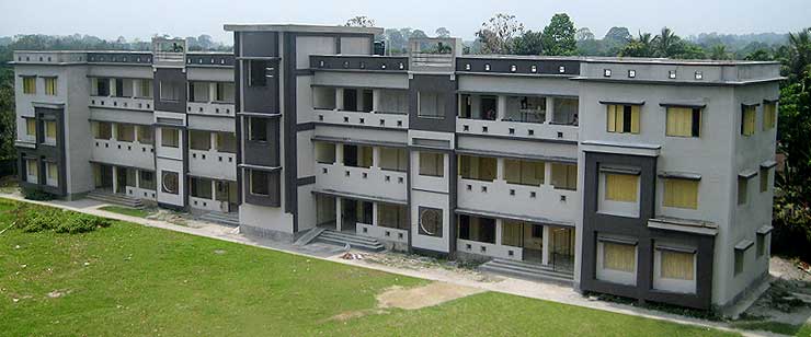 Kalipada Ghosh Tarai Mahavidyalaya Main Building