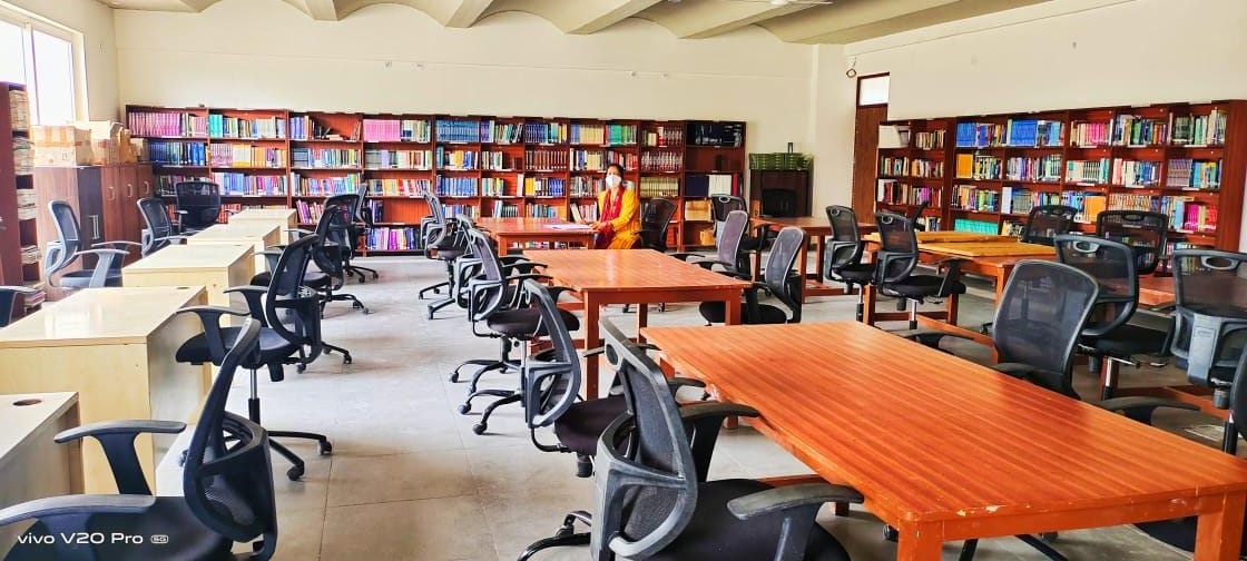 Krishna College of Education and Management Library(2)