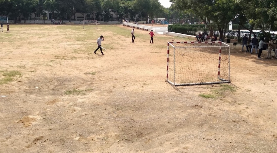 Knowledge Institute of Technology Playground(2)