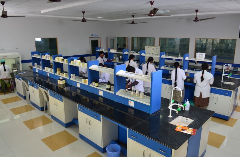 KL University Hyderabad Labs(6)
