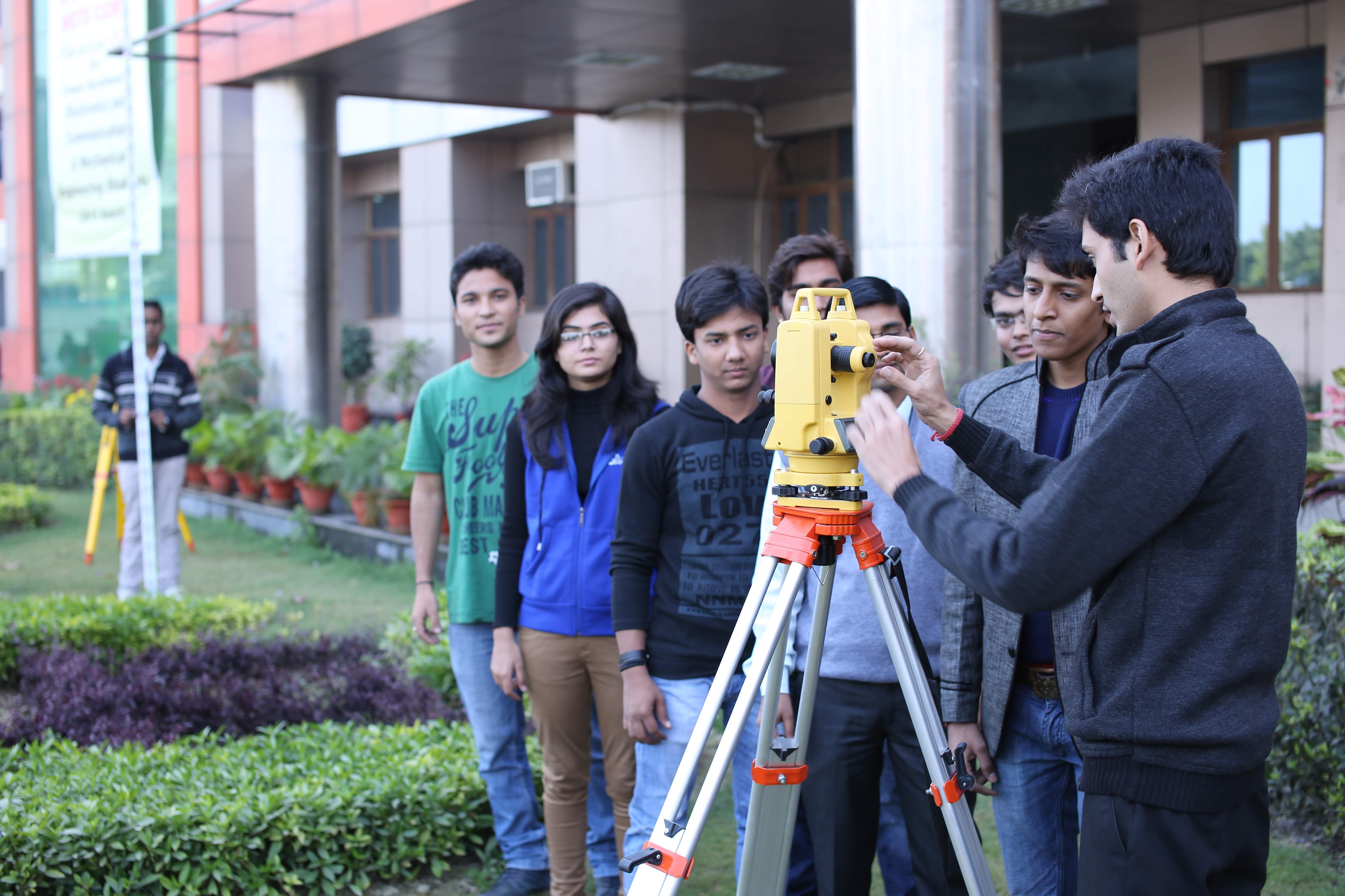 Krishna Group of Institutions, Kanpur Labs(2)