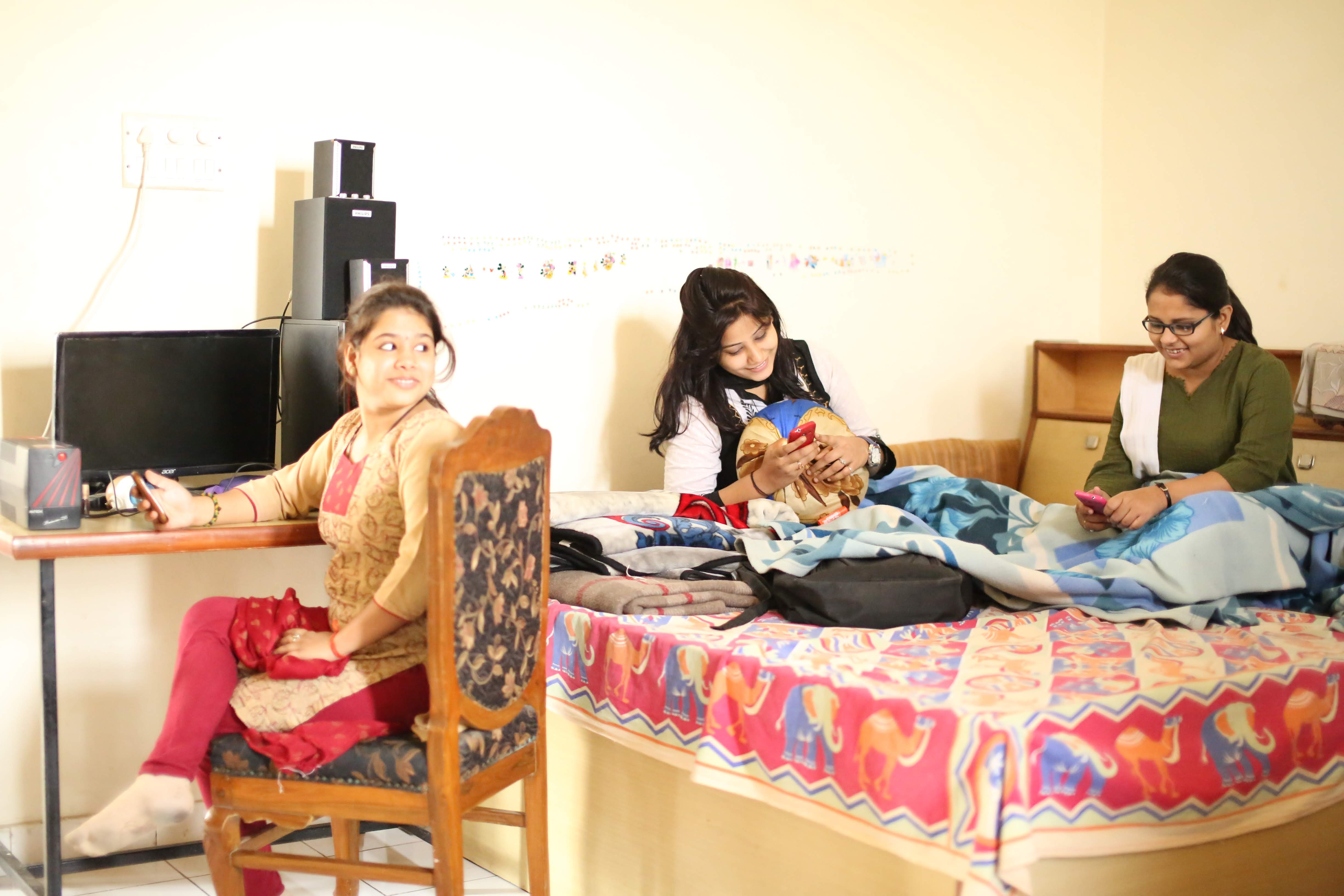 Krishna Group of Institutions, Kanpur Hostel Room