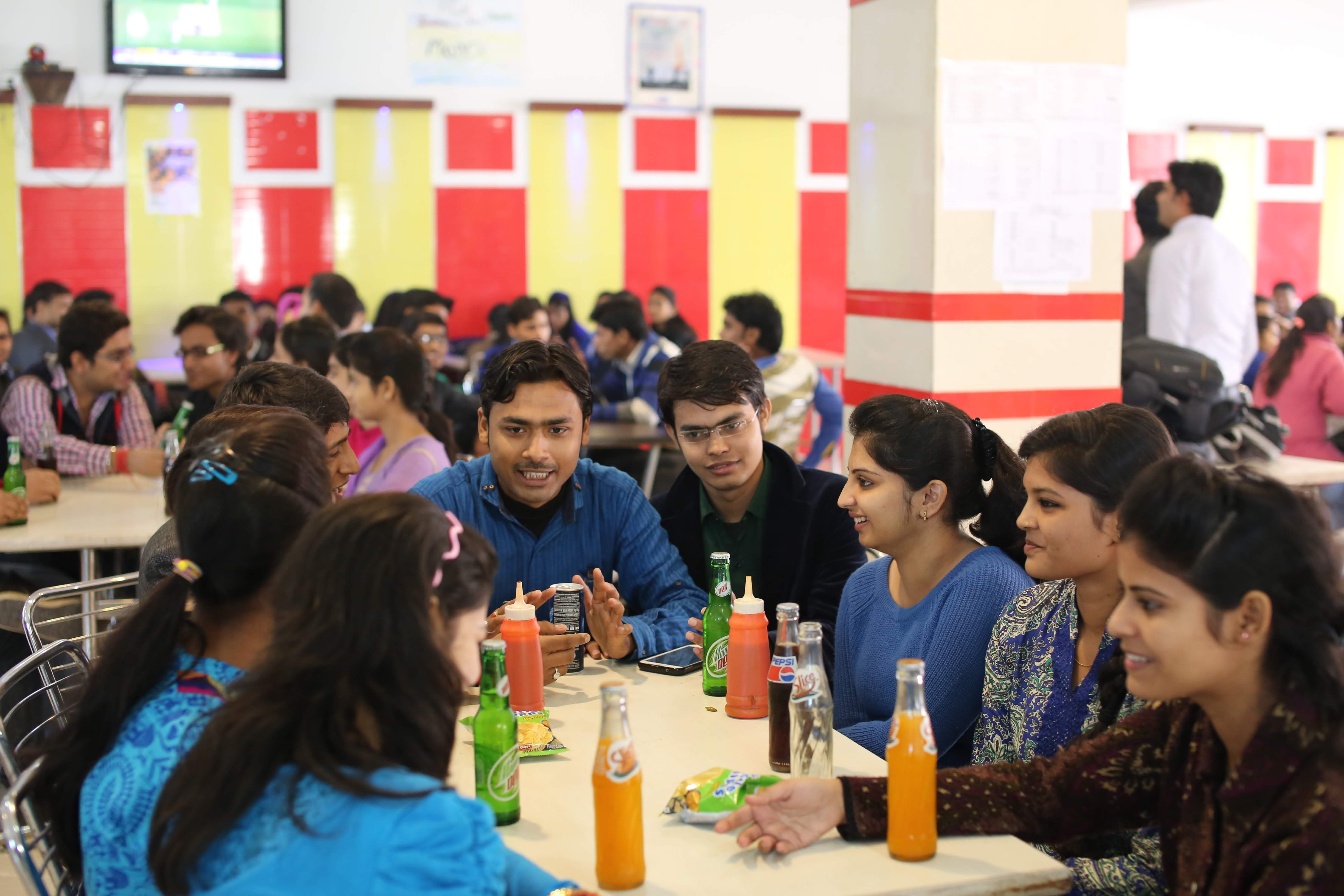 Krishna Group of Institutions, Kanpur Cafeteria / Mess(1)