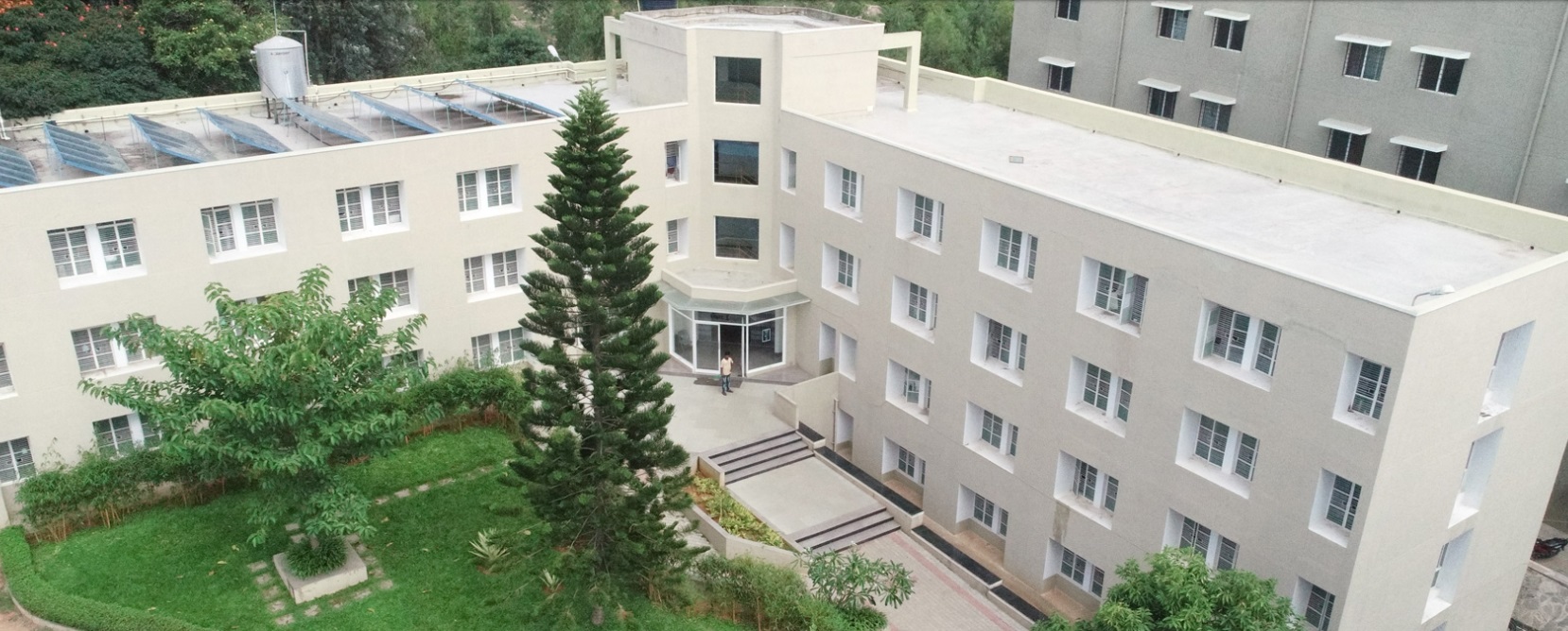Krishnadevaraya College of Dental Sciences and Hospital Campus Building(2)