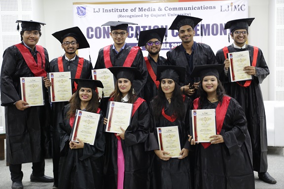 L.J. Institute of Media and Communications Convocation(2)