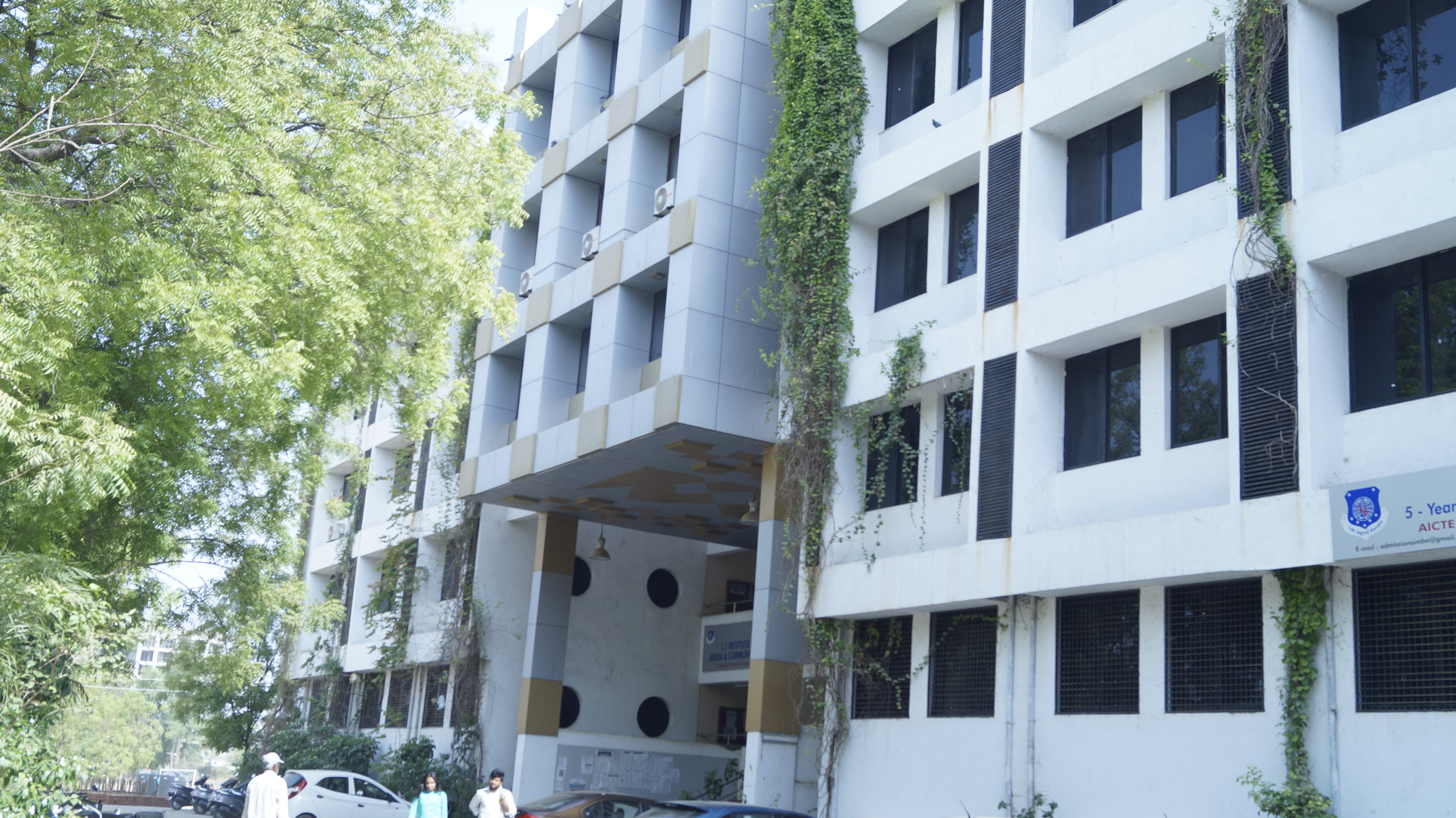 L.J. Institute of Media and Communications Campus Building
