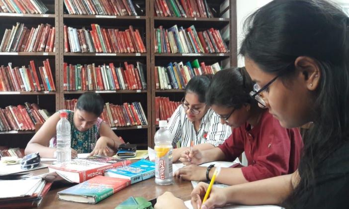 Lady Irwin College Library