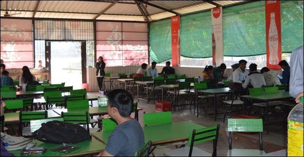 Laxmi Institute of Technology Cafeteria / Mess