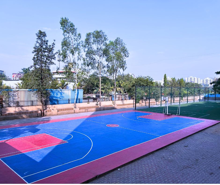 Lexicon Institute of Media and Animation Playground(3)