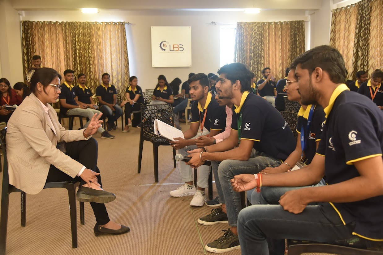 Lotus Business School Guest Lectures(1)