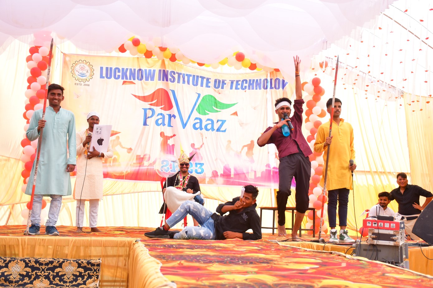 Lucknow Institute of Technology Fest(4)