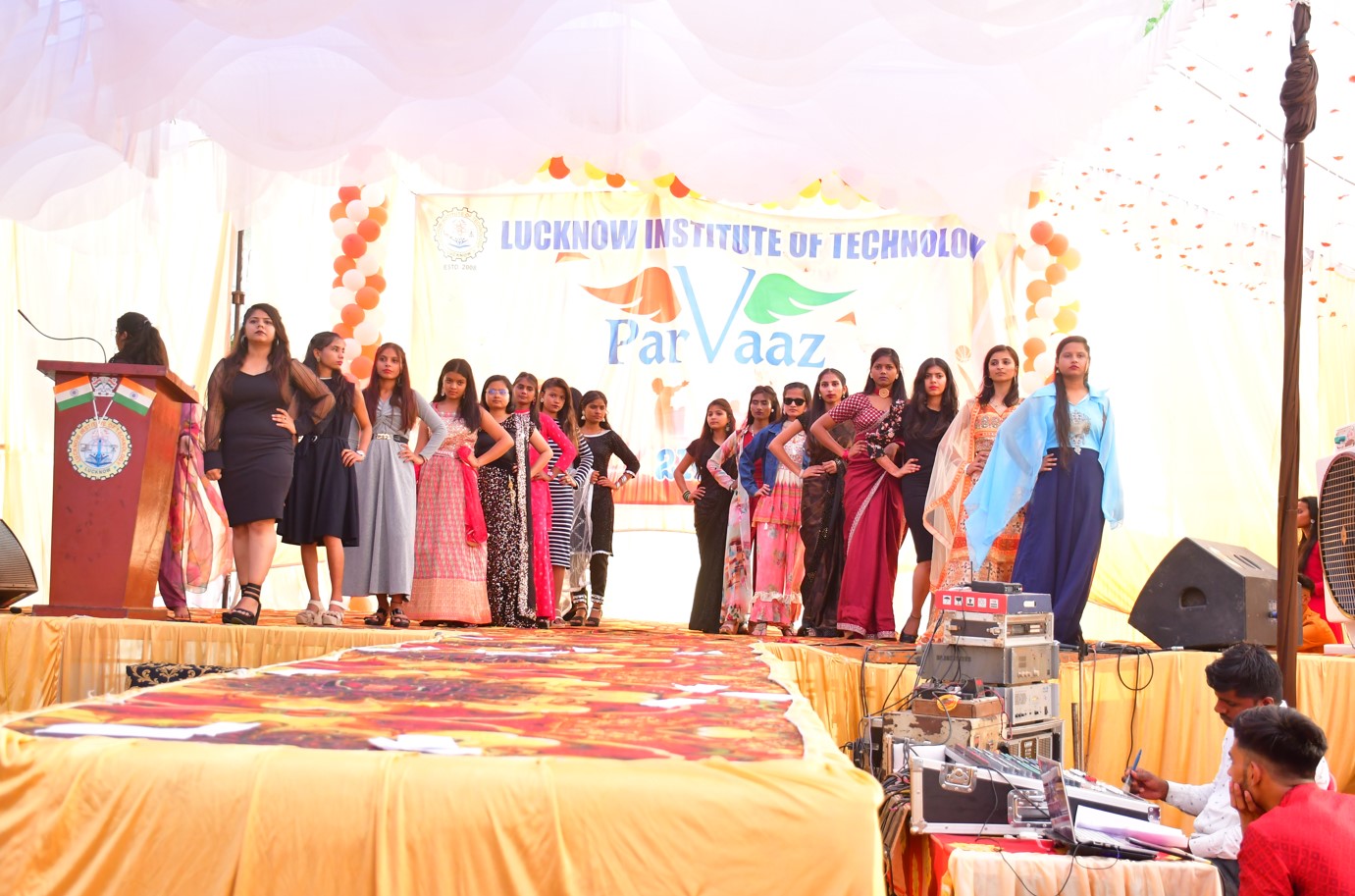 Lucknow Institute of Technology Fest(6)
