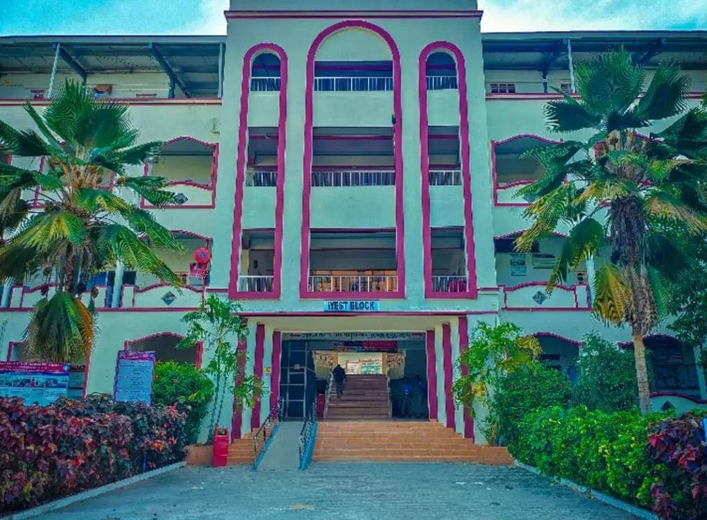 MITS Colleges Campus Building(3)