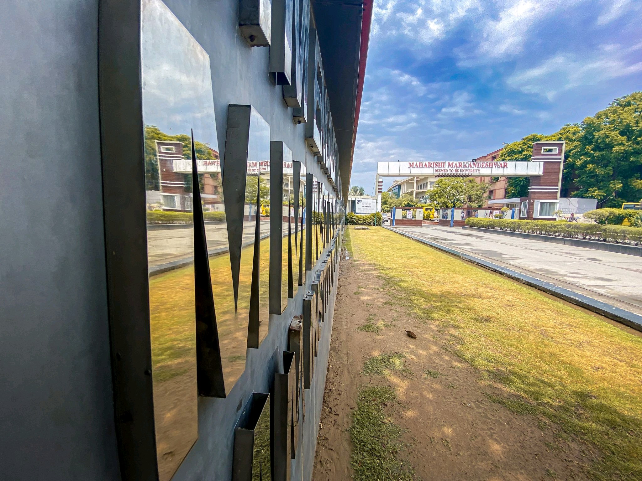 MMU Mullana Entrance(3)