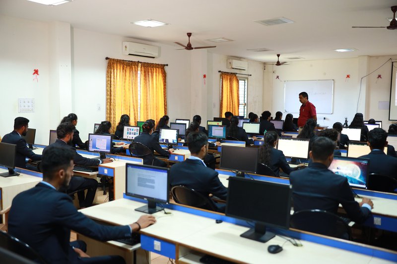 Manel Srinivas Nayak Institute of Management Labs