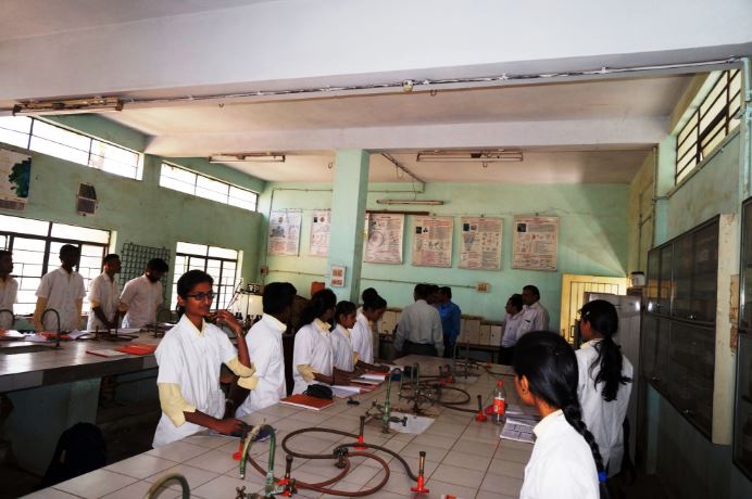 Maratha Vidya Prasarak Samajs College of Pharmacy Labs