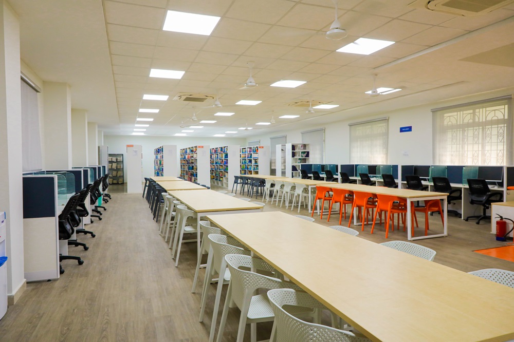 Meenakshi College of Engineering Labs(3)