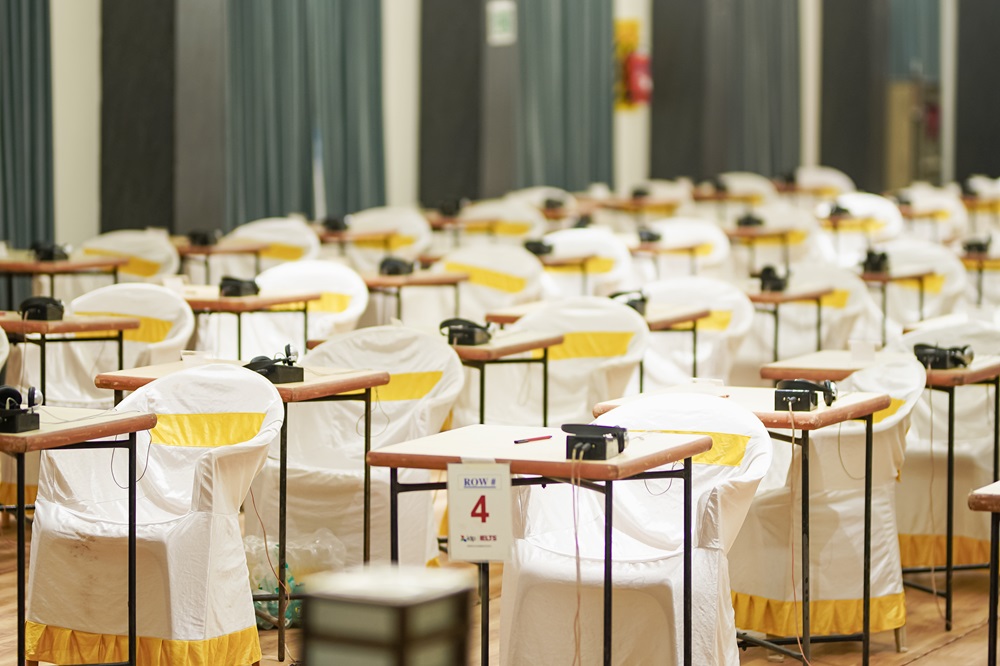Meenakshi College of Engineering Lecture Hall(1)