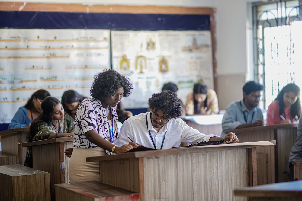 Meenakshi College of Engineering Lecture Hall(2)