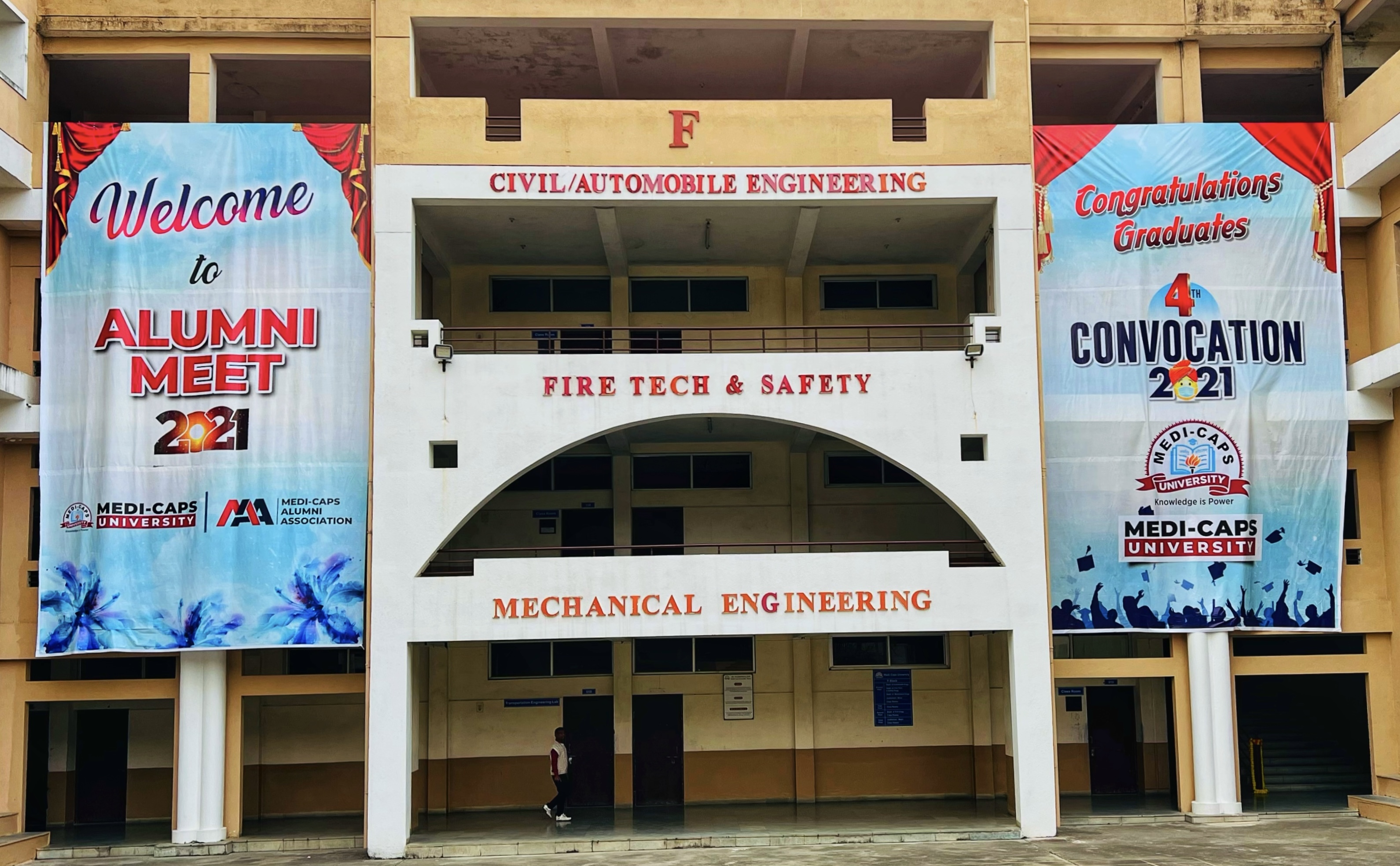 Medicaps University Academic Block(1)