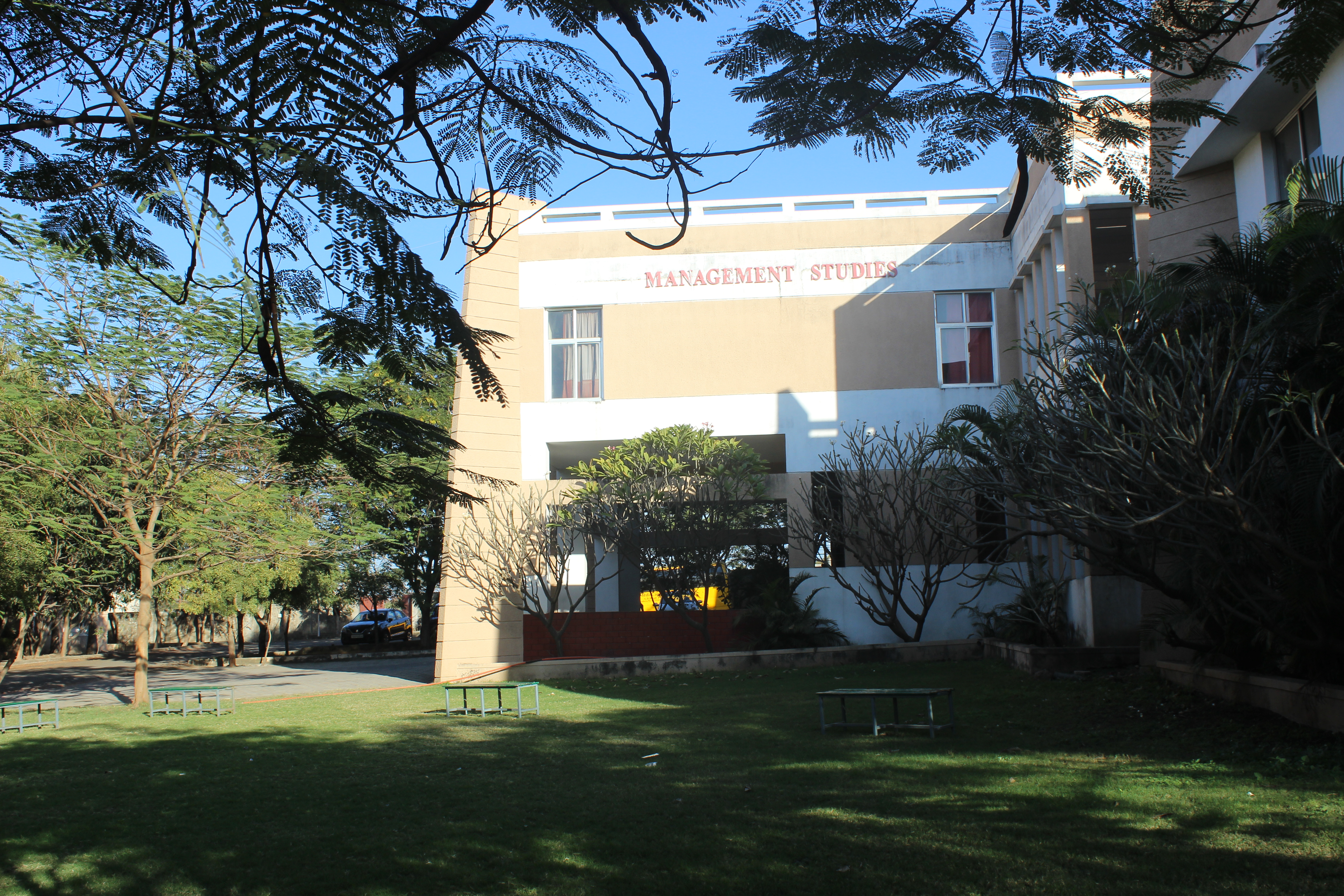 Medicaps University Academic Block(2)