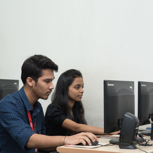MET Institute of International Studies Labs